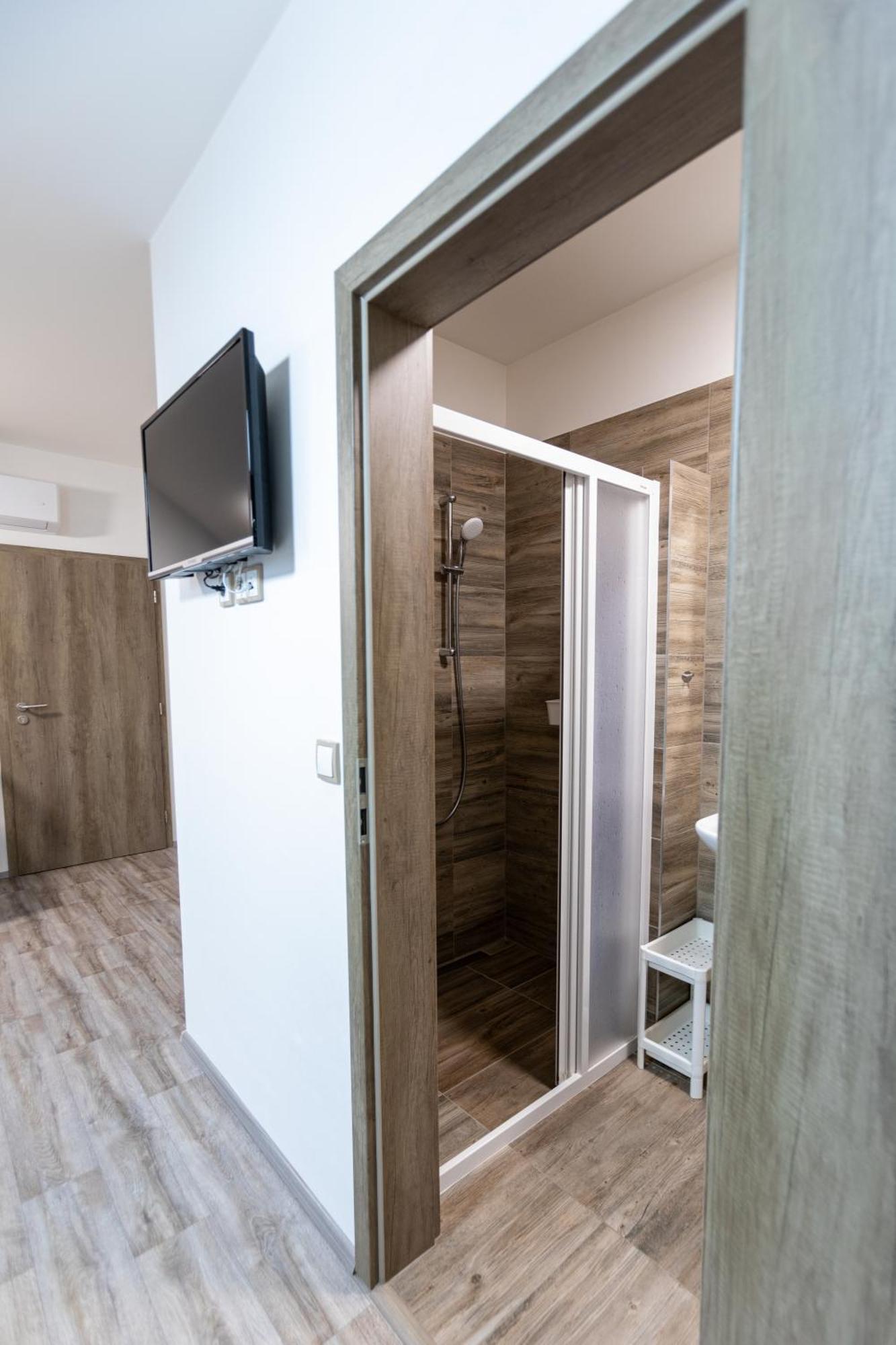 Apartmany Za Dvorem Velké Pavlovice Exterior photo